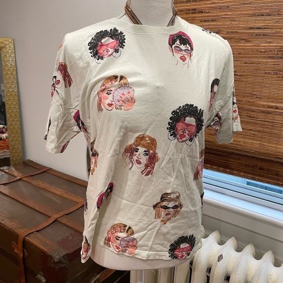 Zara Tops - ZARA BEAUTIFUL FACES TEE